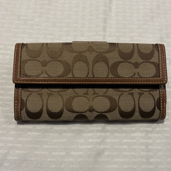 Coach wallet - Picture 2 of 4